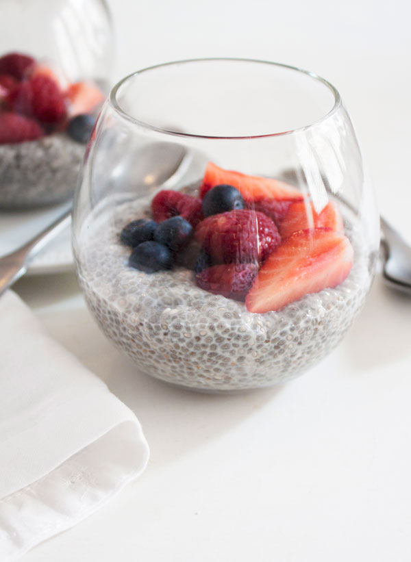 VANILLA CHIA PUDDING WITH MIXED BERRIES - Sprig & Vine